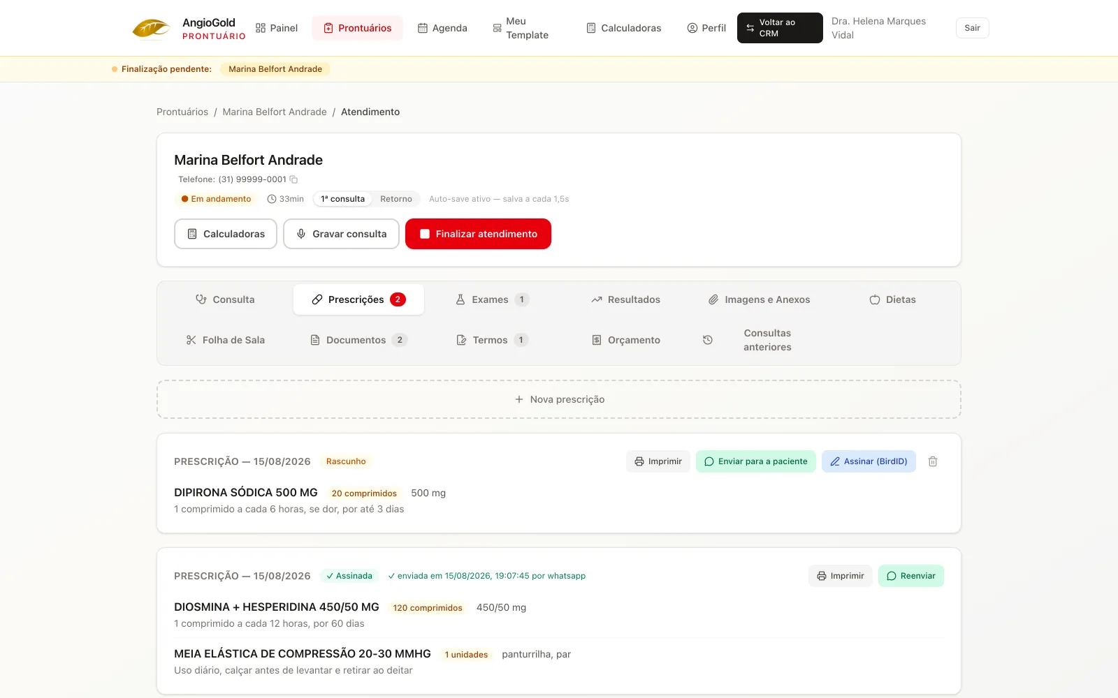 Aba de prescrições do prontuário do CRM AngioGold, com uma receita assinada e enviada por WhatsApp e outra ainda em rascunho.